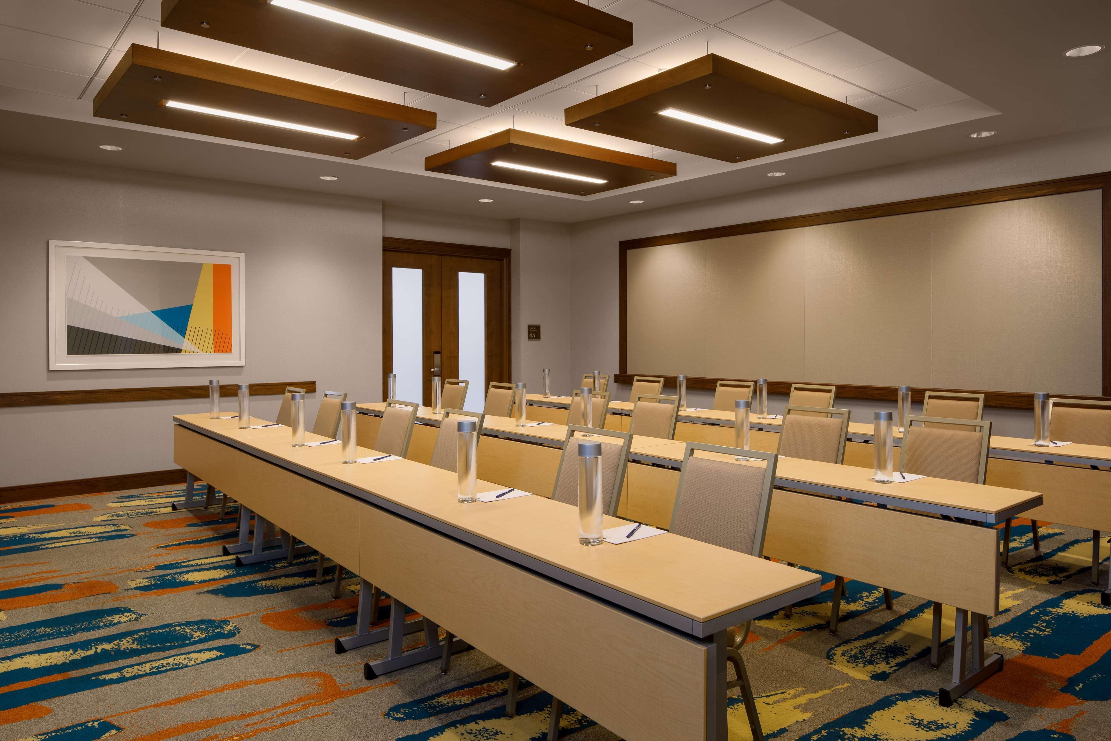 Doubletree By Hilton Pittsburgh - Cranberry 4* Cranberry Township