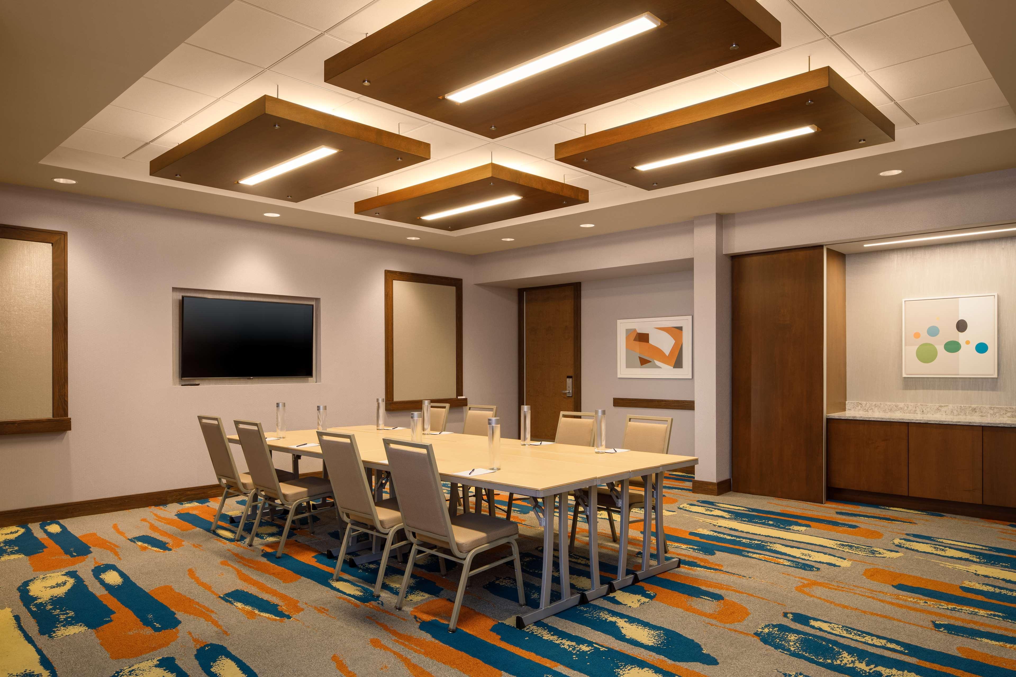 Doubletree By Hilton Pittsburgh - Cranberry Hotel 4*