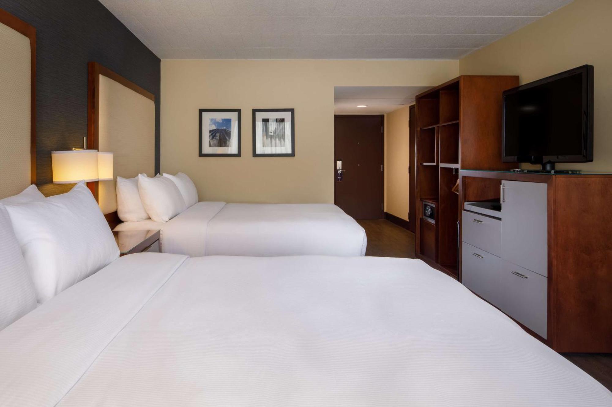 Doubletree By Hilton Pittsburgh - Cranberry 4*